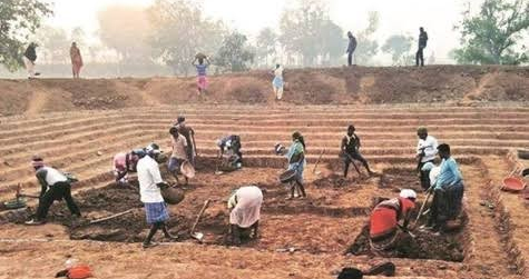 विकसित भारत-रोजगार और आजीविका मिशन (वीबी-ग्राम जी) अधिनियम, 2025: मनरेगा में सुधार या अधिकार-आधारित आजीविका पर प्रहार?