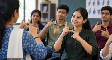 मौन की पूर्ण भाषा: अंतरराष्ट्रीय सांकेतिक भाषा दिवस और समावेशी भारत की ओर कदम