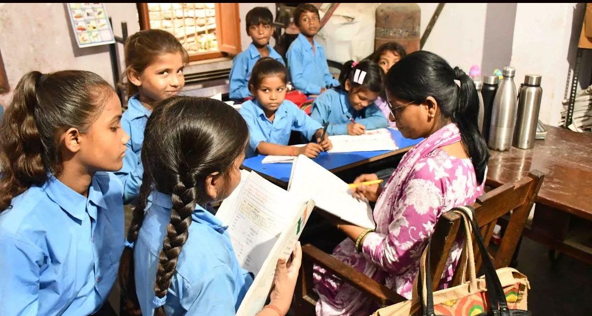 UNESCO रिपोर्ट: ग्रामीण भारत में उच्च माध्यमिक शिक्षा की स्थिति और चुनौतियां